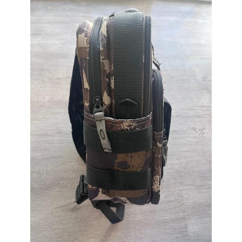 Oakley Tactical Field Gear Camo Messenger Laptop Bag Backpack Brown Camouflage